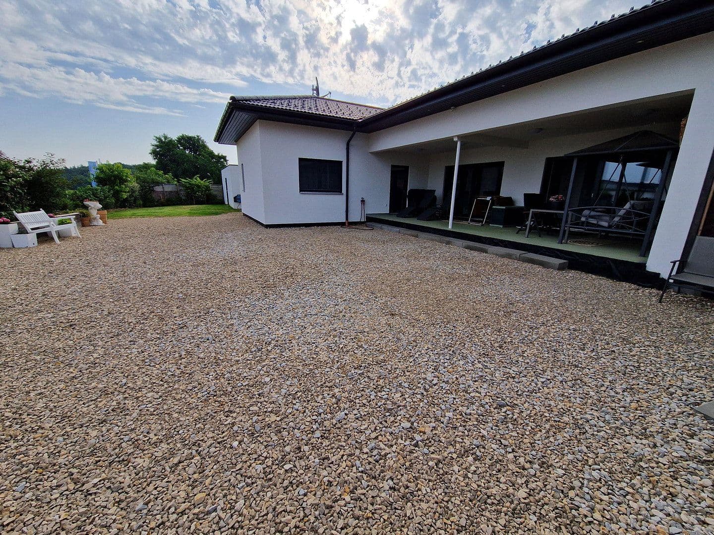 Predaj domu 186 m², pozemek 1.534 m², Sonnenleite 2, Gerach, Bavorsko Predaj domu 186 m², pozemek 1.534 m², Sonnenleite 2, Gerach, Bavorsko