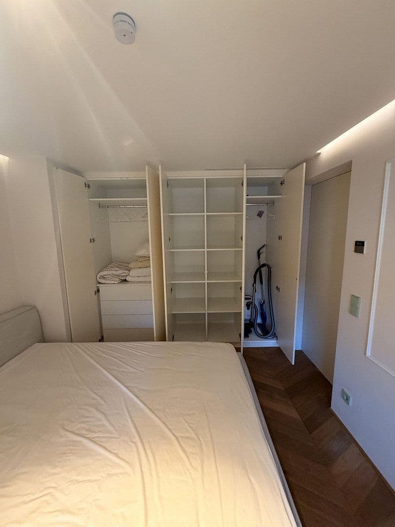 Prenájom bytu 2-izbový 48 m², Sailerstr 3, München, Bavorsko Prenájom bytu 2-izbový 48 m², Sailerstr 3, München, Bavorsko