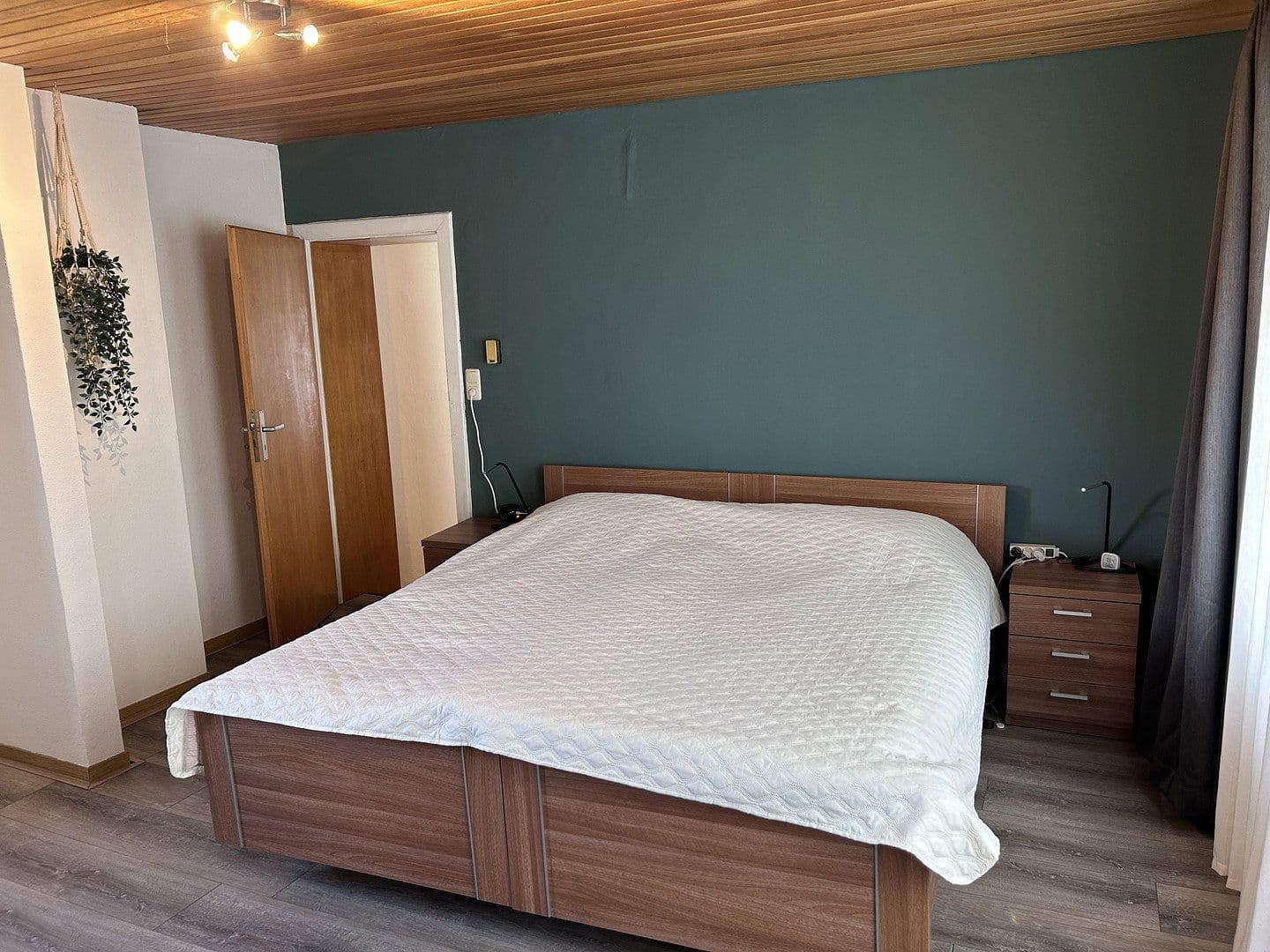 Predaj bytu 6-izbový 133 m², Zellerstrasse 70, Senheim, Porýnie-Falcko Predaj bytu 6-izbový 133 m², Zellerstrasse 70, Senheim, Porýnie-Falcko