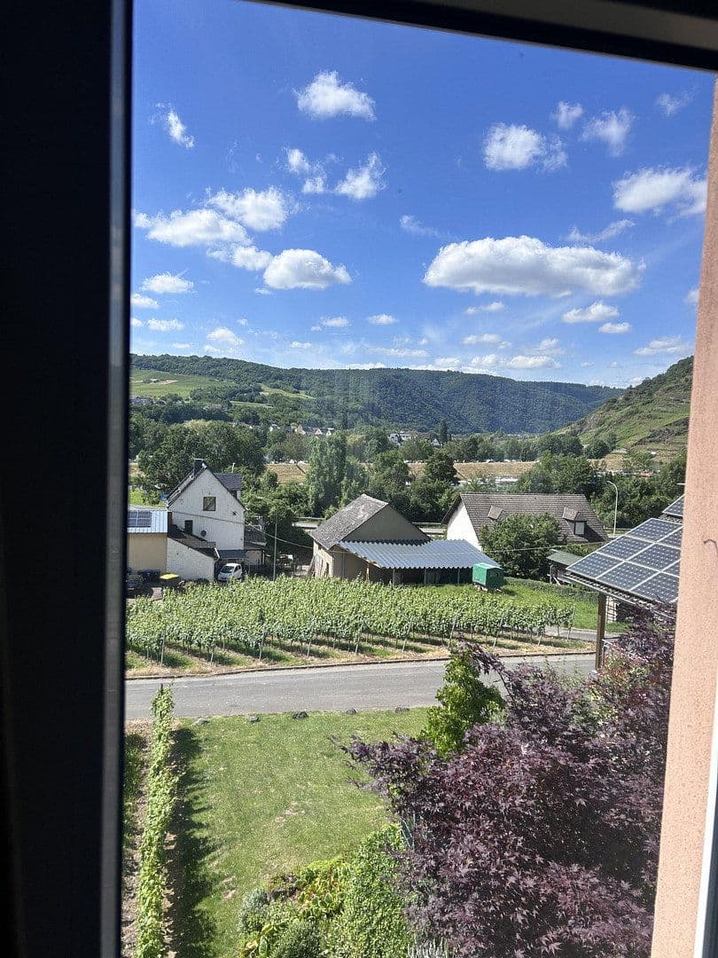 Predaj bytu 6-izbový 133 m², Zellerstrasse 70, Senheim, Porýnie-Falcko Predaj bytu 6-izbový 133 m², Zellerstrasse 70, Senheim, Porýnie-Falcko
