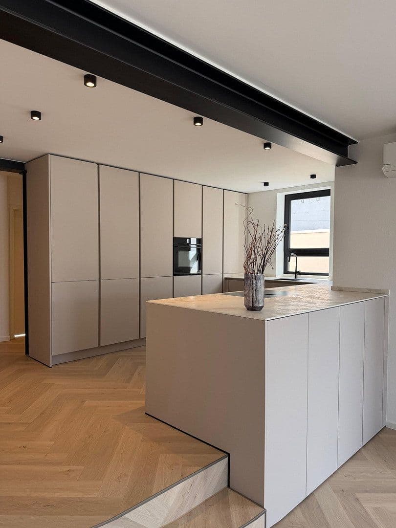 Predaj domu 154 m², pozemek 542 m², Haßloch, Porýnie-Falcko Predaj domu 154 m², pozemek 542 m², Haßloch, Porýnie-Falcko