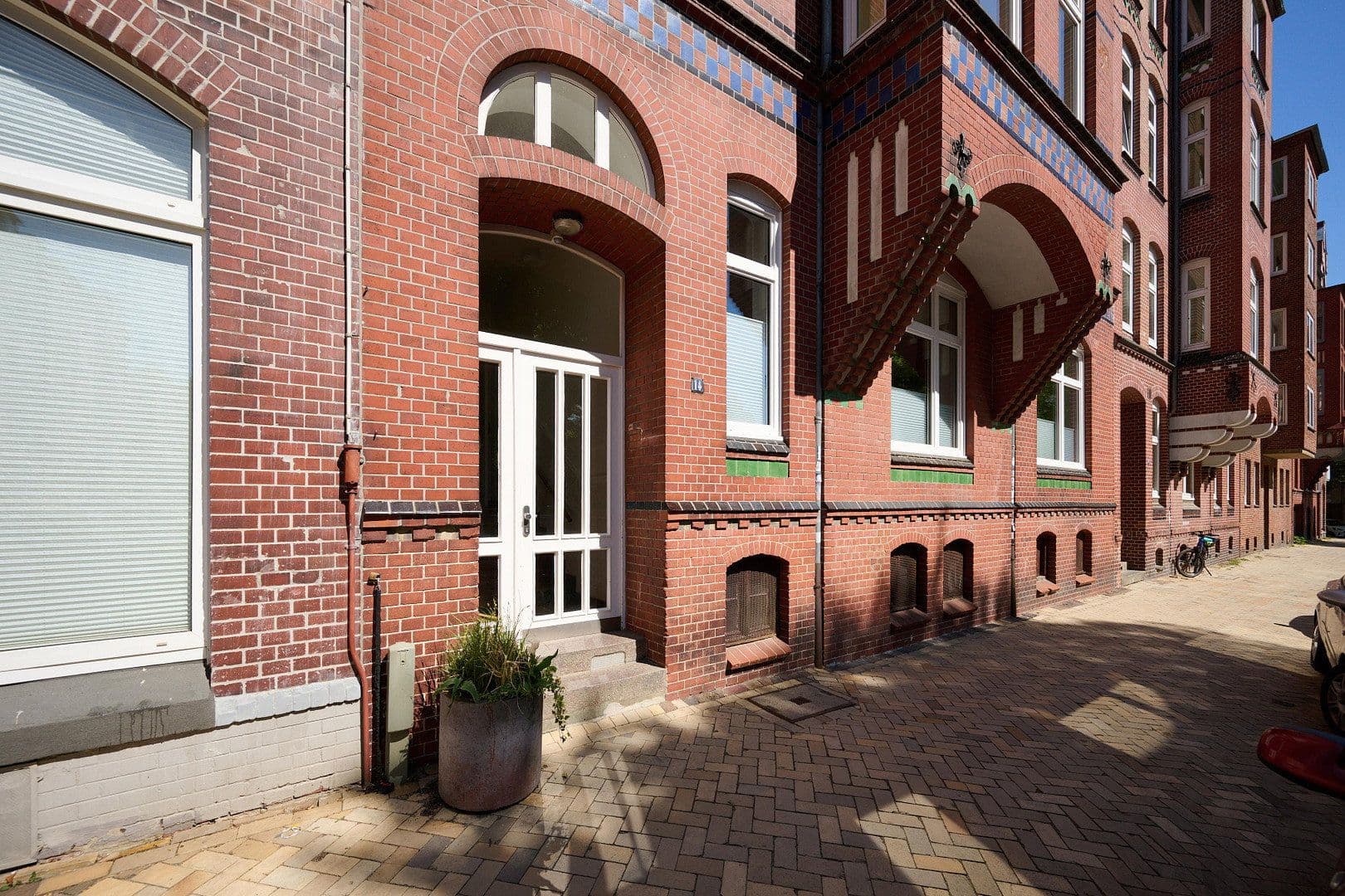Predaj bytu 3-izbový 127 m², Adolfplatz 14, Kiel, Šlezvicko-Holštajnsko Predaj bytu 3-izbový 127 m², Adolfplatz 14, Kiel, Šlezvicko-Holštajnsko