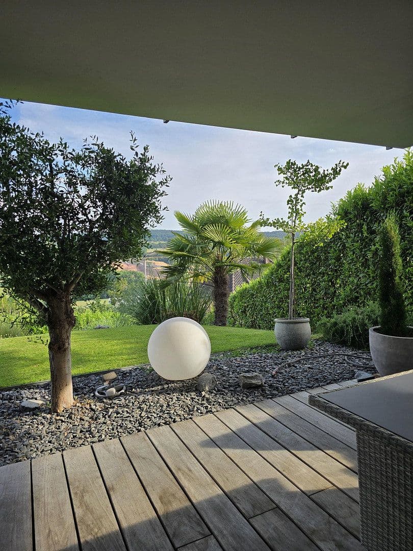 Predaj domu 170 m², pozemek 468 m², Niefern-Öschelbronn, Bádensko-Wurttembersko Predaj domu 170 m², pozemek 468 m², Niefern-Öschelbronn, Bádensko-Wurttembersko