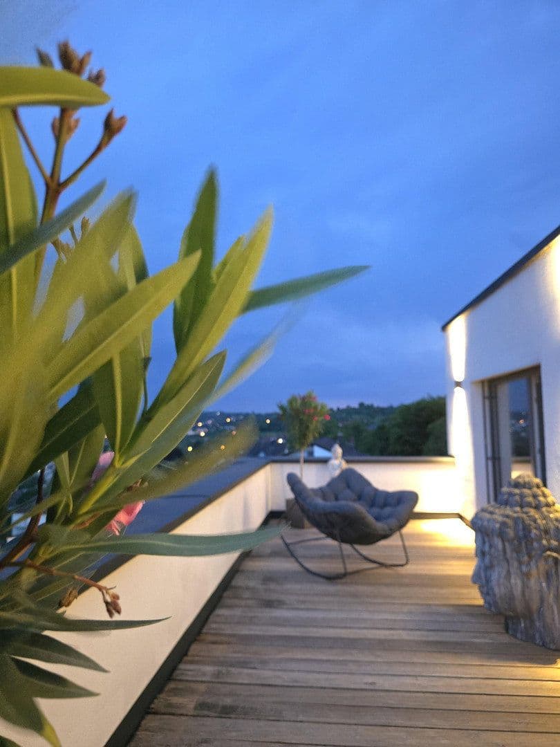 Predaj domu 170 m², pozemek 468 m², Niefern-Öschelbronn, Bádensko-Wurttembersko Predaj domu 170 m², pozemek 468 m², Niefern-Öschelbronn, Bádensko-Wurttembersko