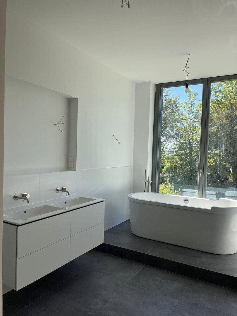 Predaj domu 136 m², pozemek 417 m², Gau-Weinheimer-Straße 3, Wolfsheim, Porýnie-Falcko Predaj domu 136 m², pozemek 417 m², Gau-Weinheimer-Straße 3, Wolfsheim, Porýnie-Falcko
