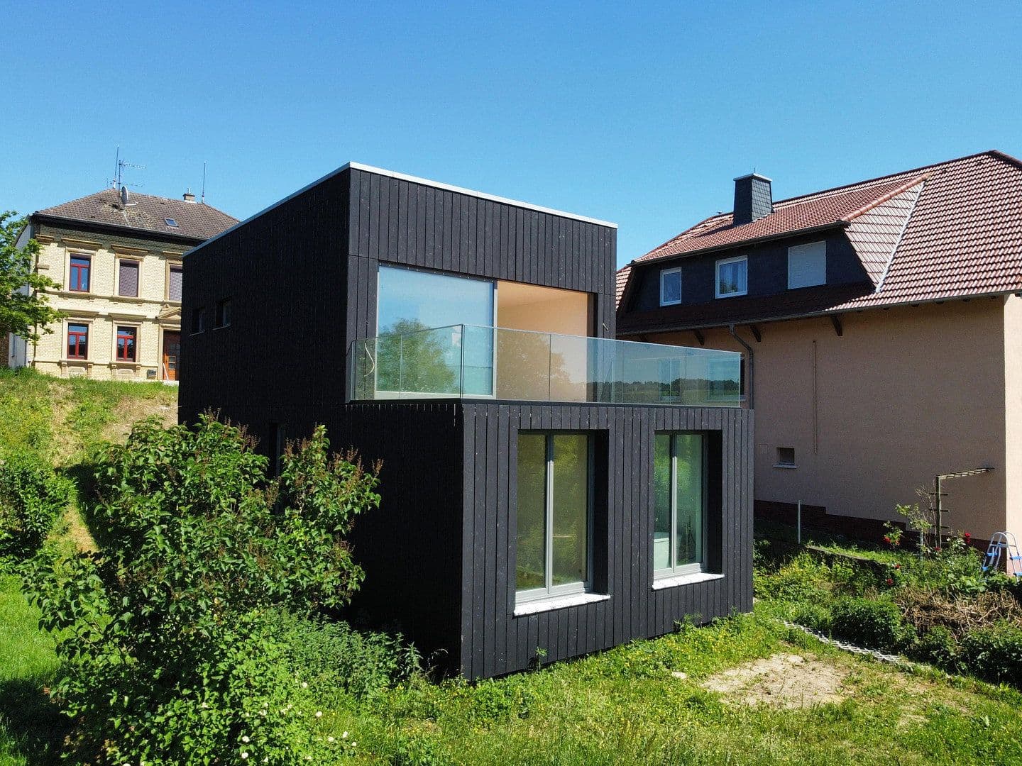 Predaj domu 136 m², pozemek 417 m², Gau-Weinheimer-Straße 3, Wolfsheim, Porýnie-Falcko Predaj domu 136 m², pozemek 417 m², Gau-Weinheimer-Straße 3, Wolfsheim, Porýnie-Falcko