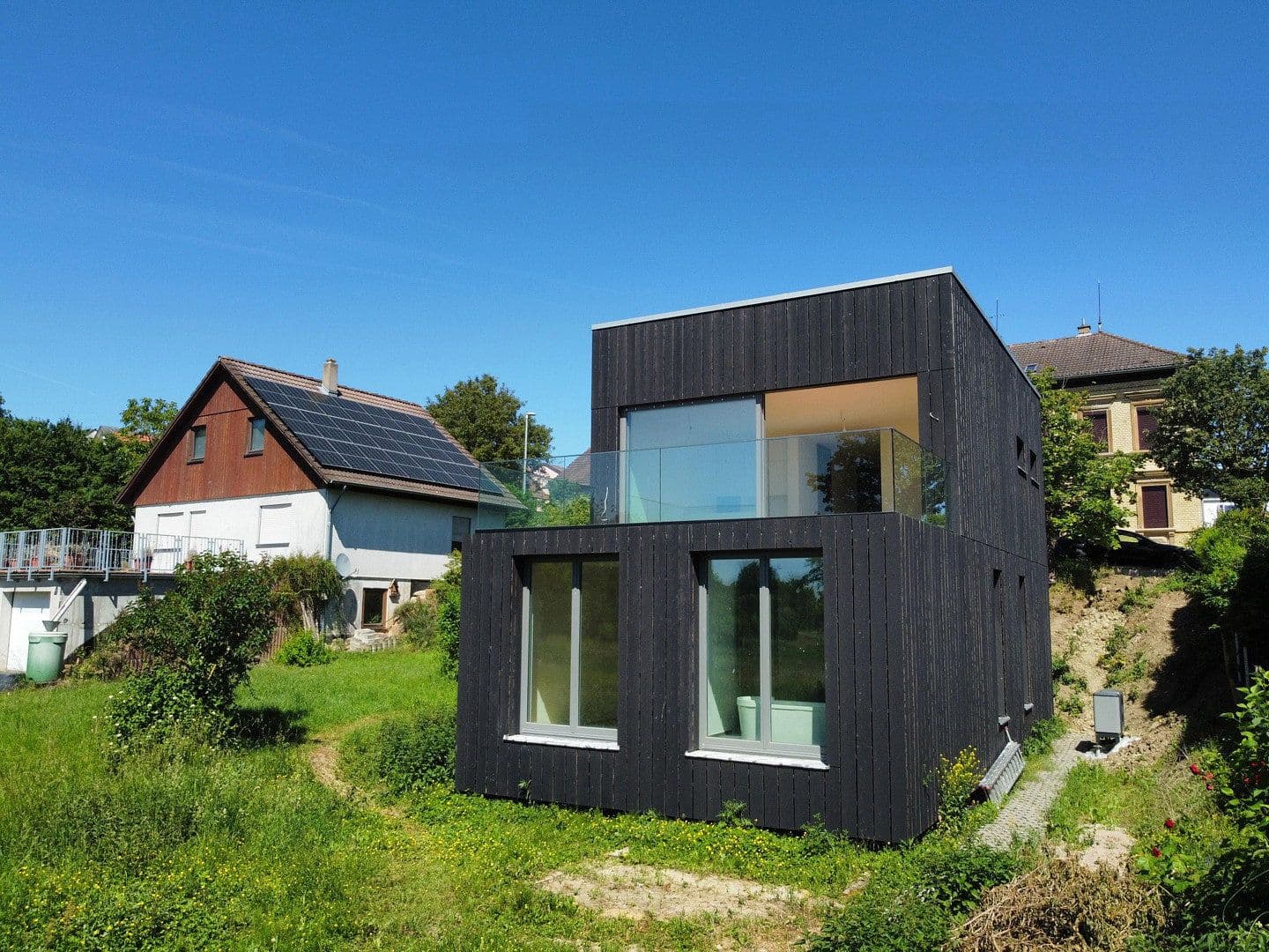 Predaj domu 136 m², pozemek 417 m², Gau-Weinheimer-Straße 3, Wolfsheim, Porýnie-Falcko Predaj domu 136 m², pozemek 417 m², Gau-Weinheimer-Straße 3, Wolfsheim, Porýnie-Falcko