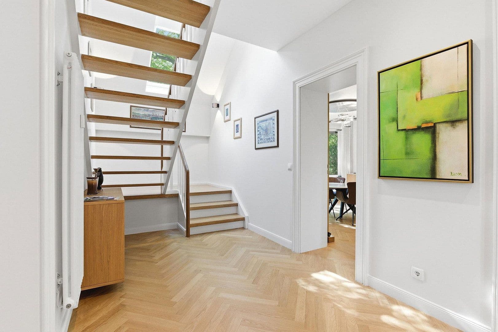 Predaj bytu 5-izbový 252 m², Berlin, Berlín Predaj bytu 5-izbový 252 m², Berlin, Berlín