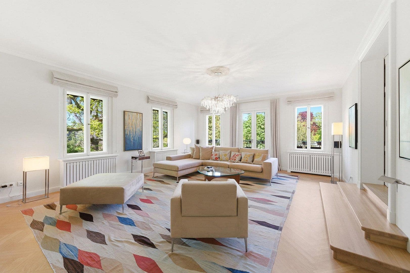 Predaj bytu 5-izbový 252 m², Berlin, Berlín Predaj bytu 5-izbový 252 m², Berlin, Berlín