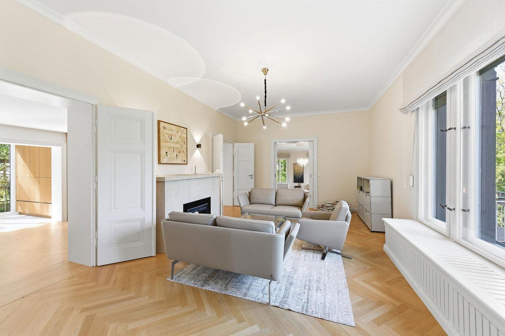 Predaj bytu 5-izbový 252 m², Berlin, Berlín Predaj bytu 5-izbový 252 m², Berlin, Berlín