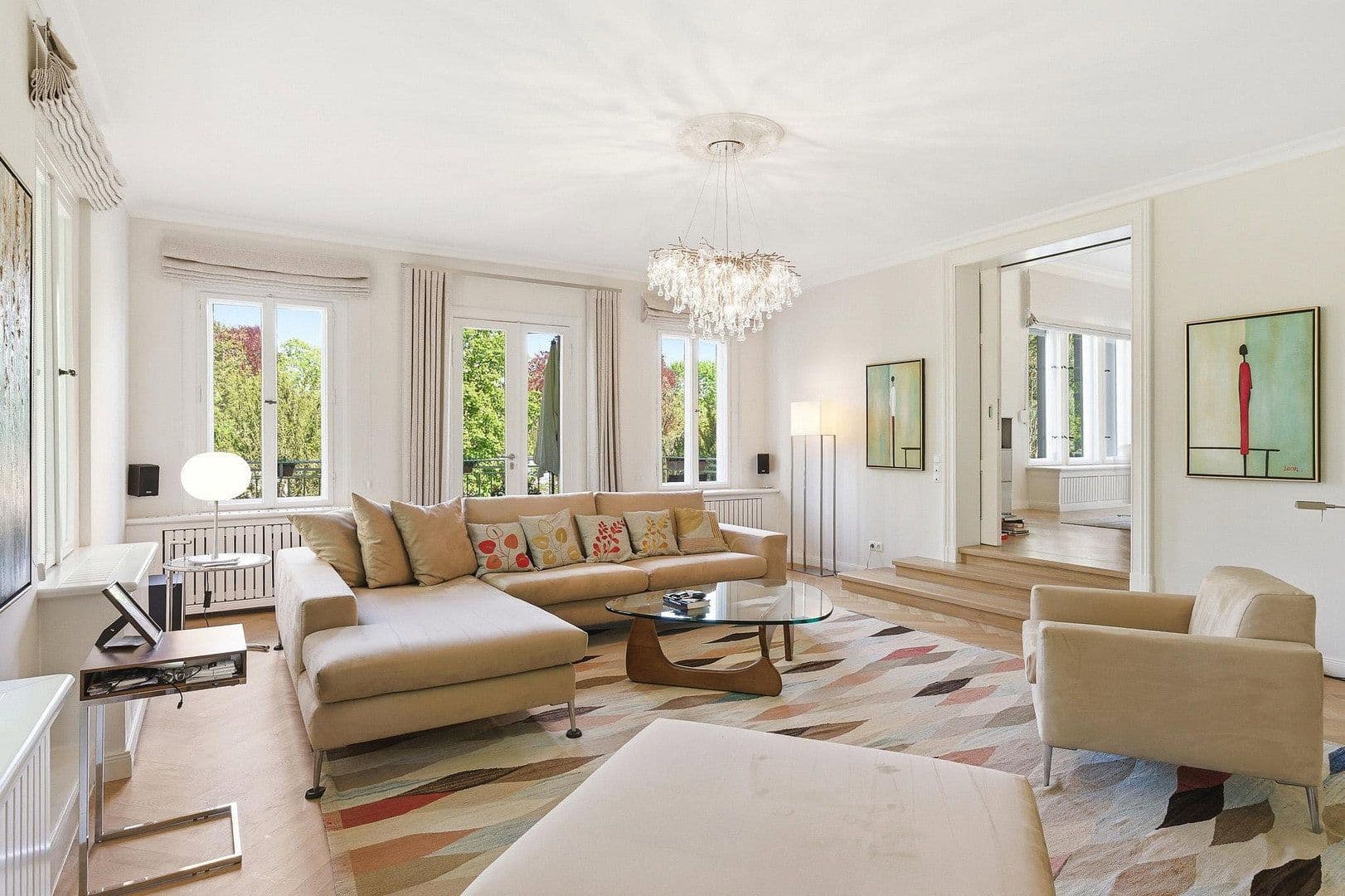 Predaj bytu 5-izbový 252 m², Berlin, Berlín Predaj bytu 5-izbový 252 m², Berlin, Berlín