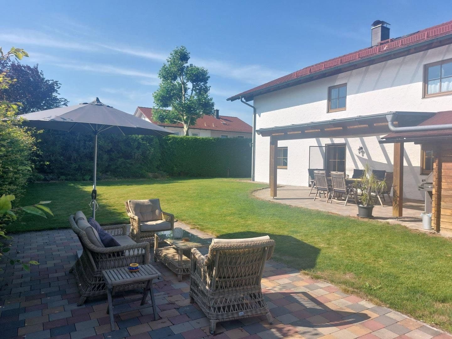 Predaj domu 309 m², pozemek 840 m², Töging am Inn, Bavorsko Predaj domu 309 m², pozemek 840 m², Töging am Inn, Bavorsko