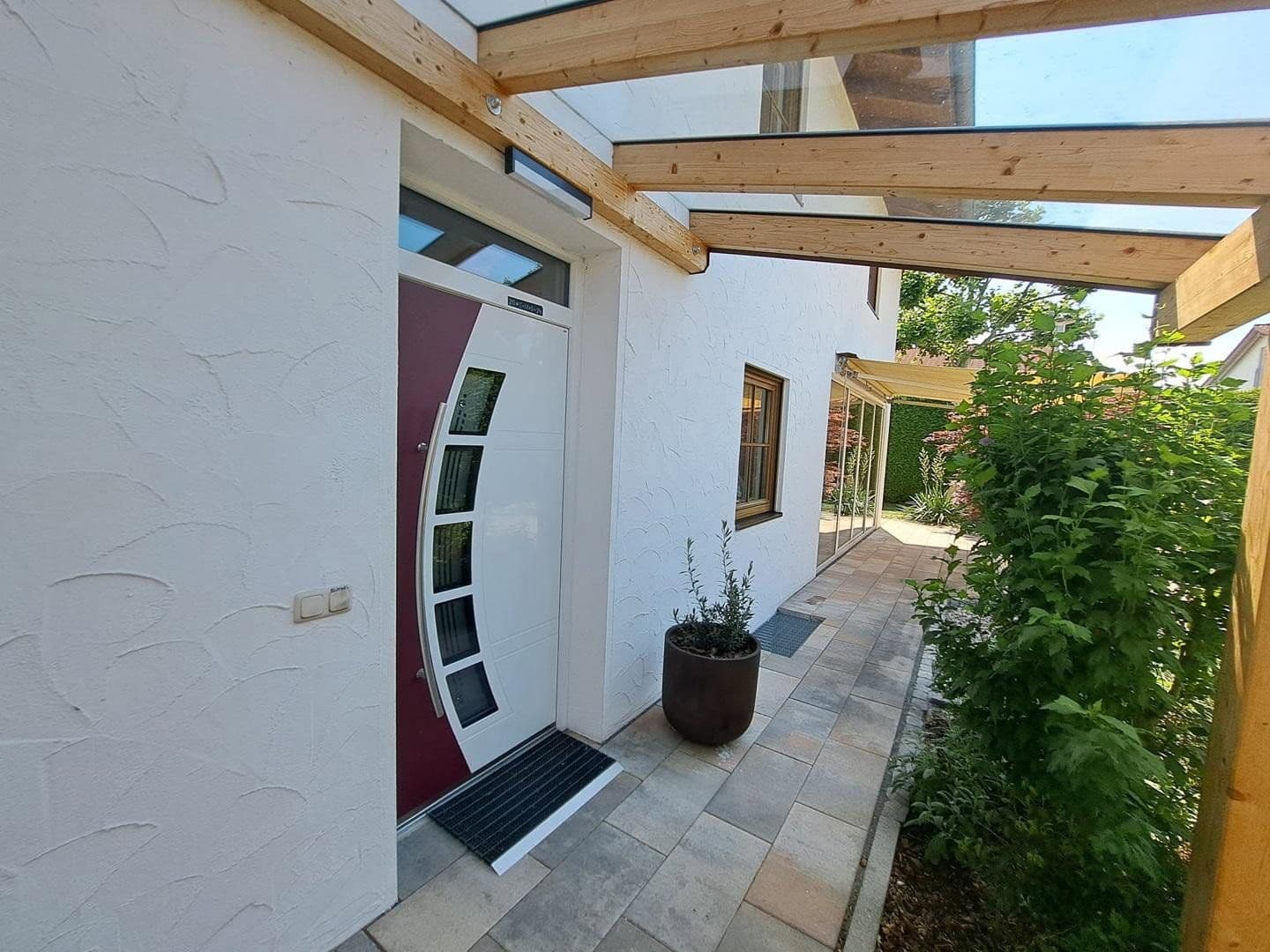 Predaj domu 309 m², pozemek 840 m², Töging am Inn, Bavorsko Predaj domu 309 m², pozemek 840 m², Töging am Inn, Bavorsko