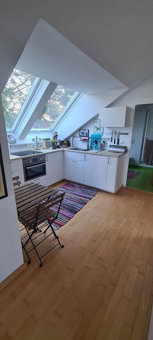 Predaj domu 240 m², pozemek 1.045 m², Neuried, Bavorsko Predaj domu 240 m², pozemek 1.045 m², Neuried, Bavorsko