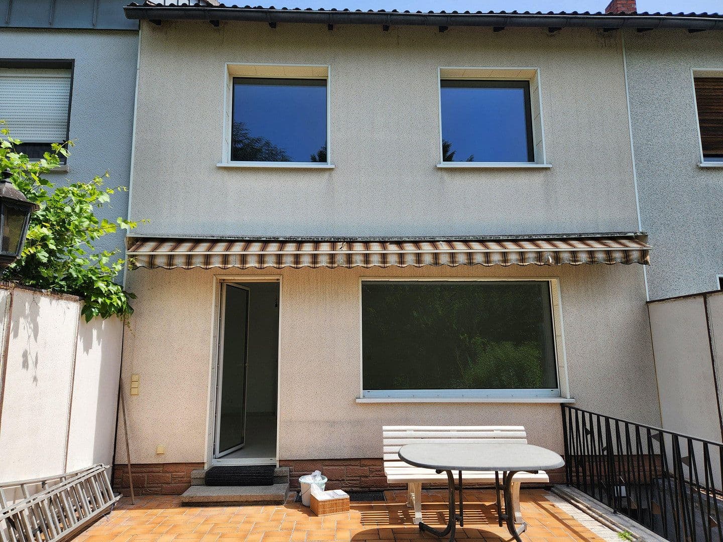 Prenájom domu 85 m², pozemek 254 m², Wiesbaden, Hesensko Prenájom domu 85 m², pozemek 254 m², Wiesbaden, Hesensko