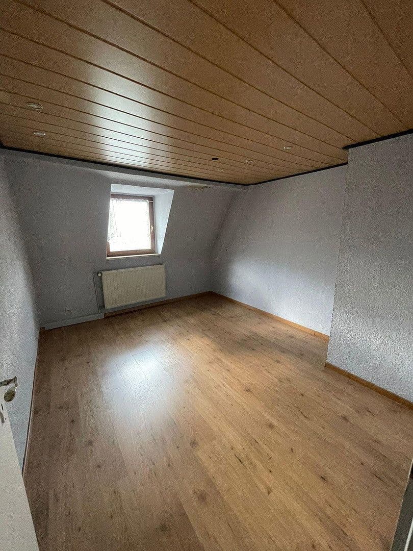 Predaj domu 170 m², pozemek 395 m², Happurg, Bavorsko Predaj domu 170 m², pozemek 395 m², Happurg, Bavorsko