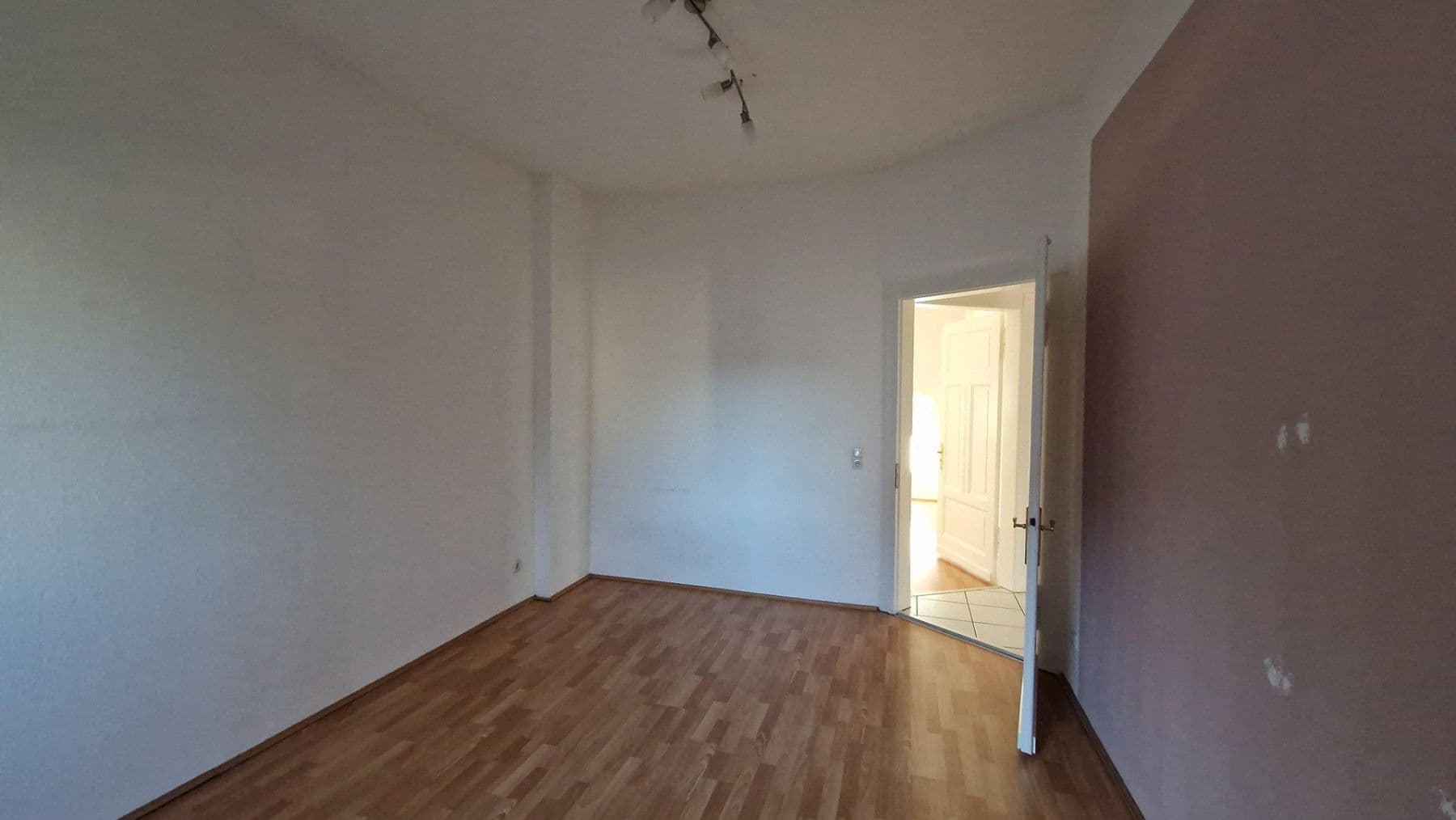 Predaj bytu 3-izbový 97 m², Radevormwald, Severné Porýnie - Westfálsko Predaj bytu 3-izbový 97 m², Radevormwald, Severné Porýnie - Westfálsko