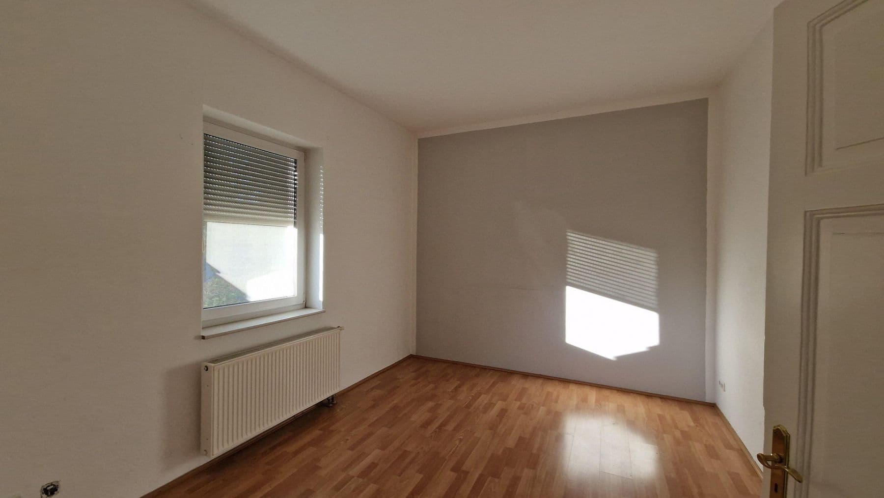 Predaj bytu 3-izbový 97 m², Radevormwald, Severné Porýnie - Westfálsko Predaj bytu 3-izbový 97 m², Radevormwald, Severné Porýnie - Westfálsko