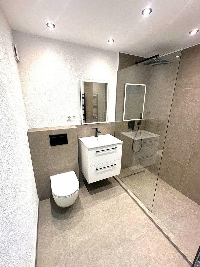 Predaj bytu 5-izbový 124 m², Kastenackerweg 10, Esslingen am Neckar, Bádensko-Wurttembersko Predaj bytu 5-izbový 124 m², Kastenackerweg 10, Esslingen am Neckar, Bádensko-Wurttembersko