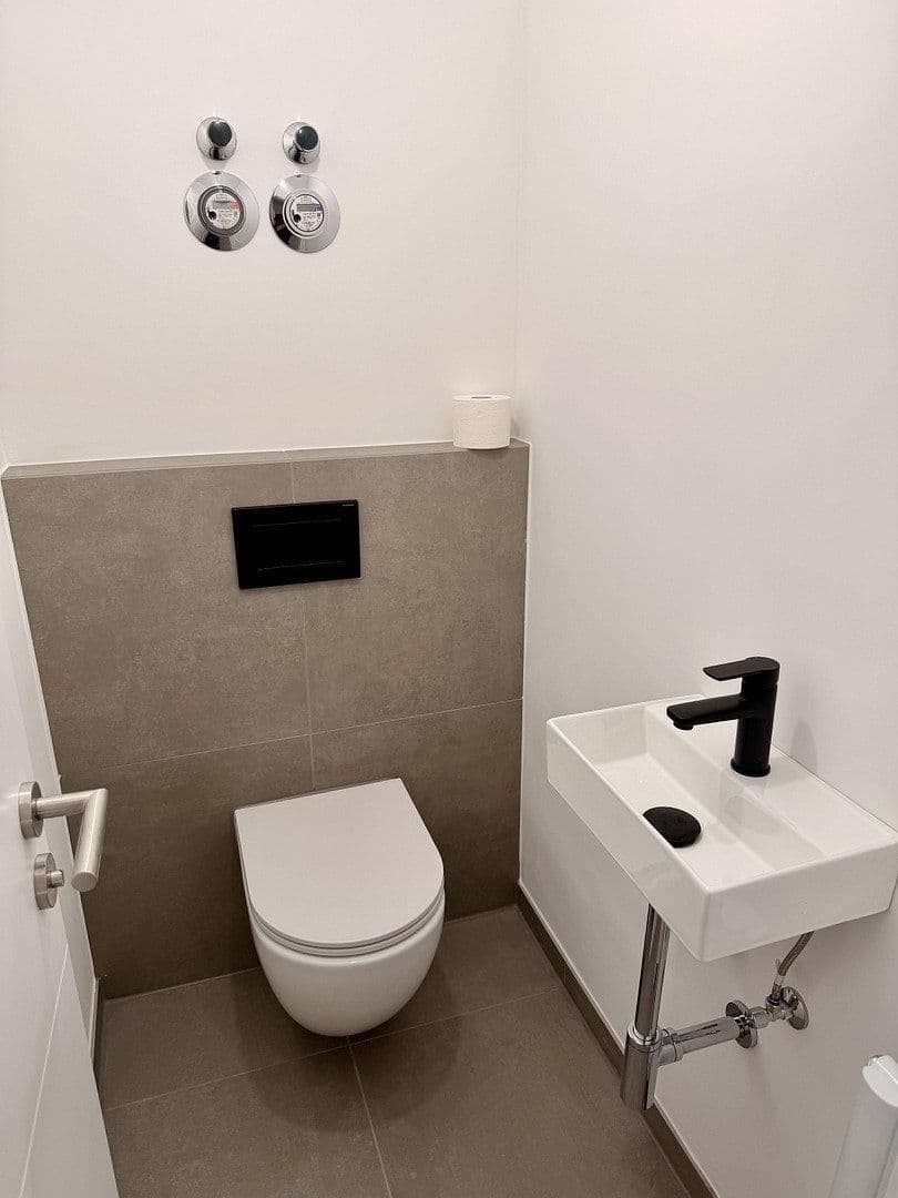 Predaj bytu 5-izbový 124 m², Kastenackerweg 10, Esslingen am Neckar, Bádensko-Wurttembersko Predaj bytu 5-izbový 124 m², Kastenackerweg 10, Esslingen am Neckar, Bádensko-Wurttembersko