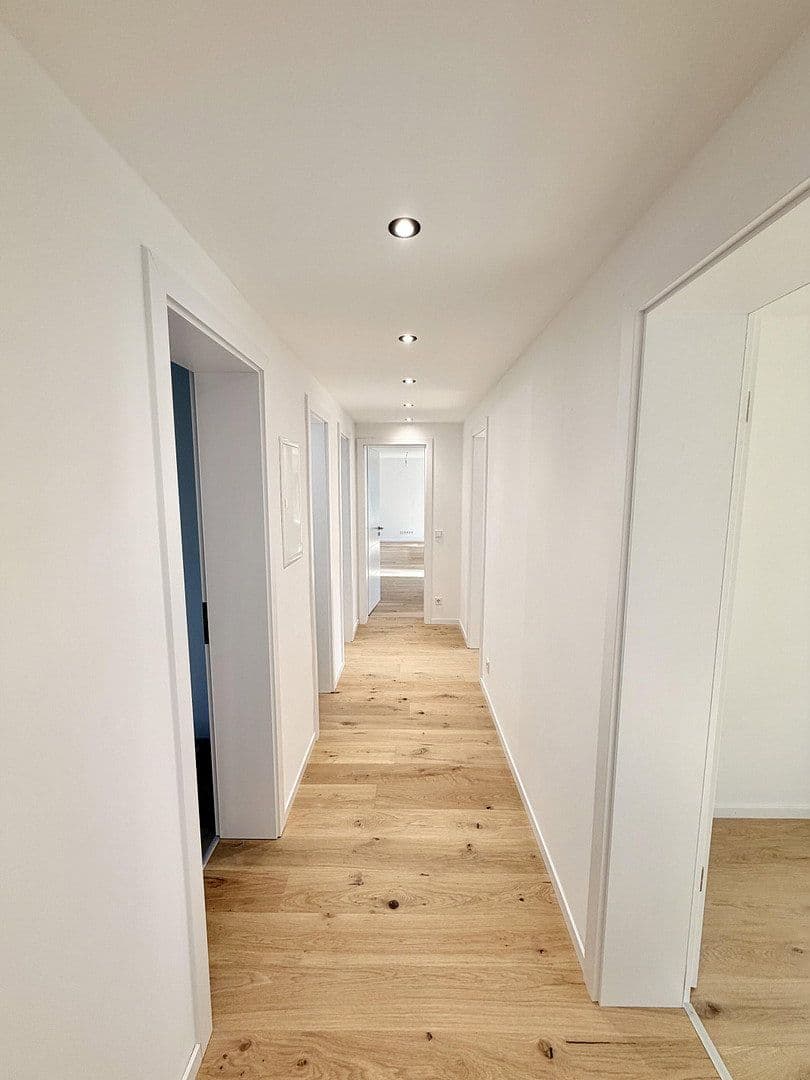 Predaj bytu 5-izbový 124 m², Kastenackerweg 10, Esslingen am Neckar, Bádensko-Wurttembersko Predaj bytu 5-izbový 124 m², Kastenackerweg 10, Esslingen am Neckar, Bádensko-Wurttembersko