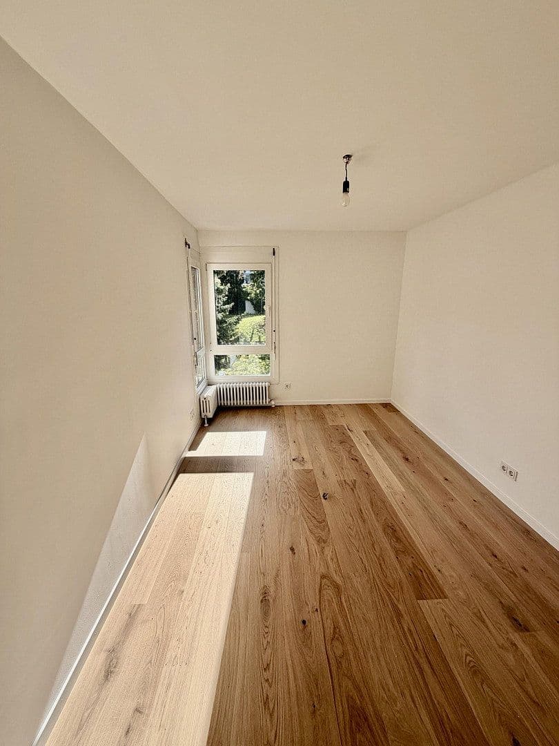 Predaj bytu 5-izbový 124 m², Kastenackerweg 10, Esslingen am Neckar, Bádensko-Wurttembersko Predaj bytu 5-izbový 124 m², Kastenackerweg 10, Esslingen am Neckar, Bádensko-Wurttembersko
