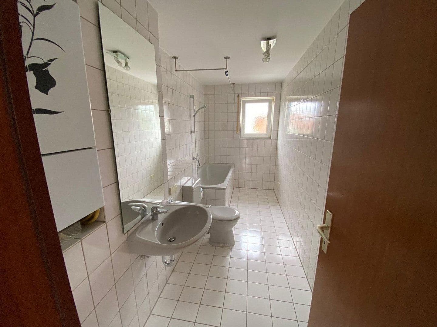 Prenájom bytu 3-izbový 75 m², Rhönstr. 3, Waghäusel, Bádensko-Wurttembersko Prenájom bytu 3-izbový 75 m², Rhönstr. 3, Waghäusel, Bádensko-Wurttembersko