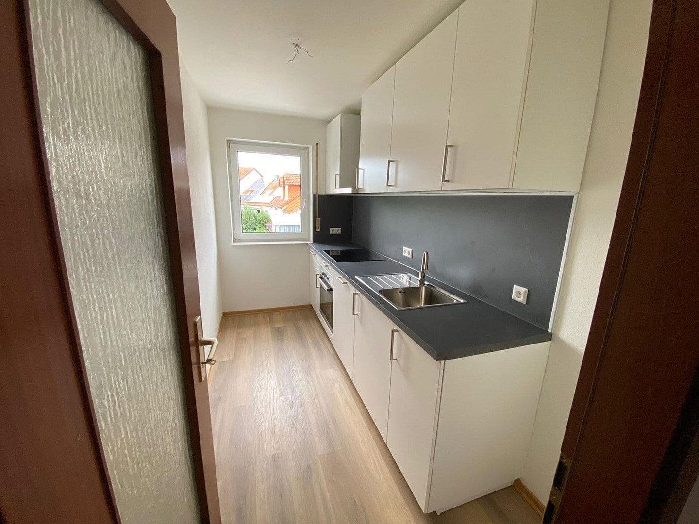 Prenájom bytu 3-izbový 75 m², Rhönstr. 3, Waghäusel, Bádensko-Wurttembersko Prenájom bytu 3-izbový 75 m², Rhönstr. 3, Waghäusel, Bádensko-Wurttembersko