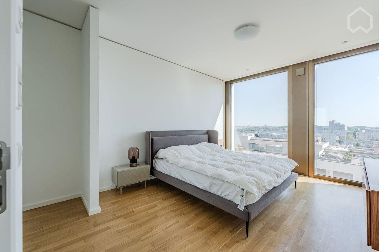Prenájom bytu 3-izbový 93 m², Voltairestrasse 11, Berlin Mitte, Berlín Prenájom bytu 3-izbový 93 m², Voltairestrasse 11, Berlin Mitte, Berlín