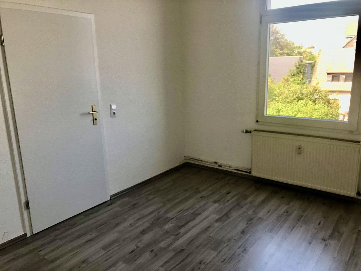 Prenájom bytu 3-izbový 74 m², Trecknase 3, Remscheid, Severné Porýnie - Westfálsko Prenájom bytu 3-izbový 74 m², Trecknase 3, Remscheid, Severné Porýnie - Westfálsko