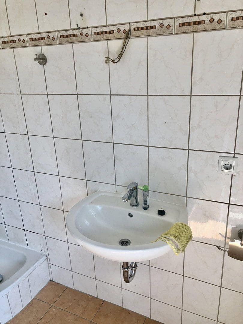 Prenájom bytu 3-izbový 74 m², Trecknase 3, Remscheid, Severné Porýnie - Westfálsko Prenájom bytu 3-izbový 74 m², Trecknase 3, Remscheid, Severné Porýnie - Westfálsko