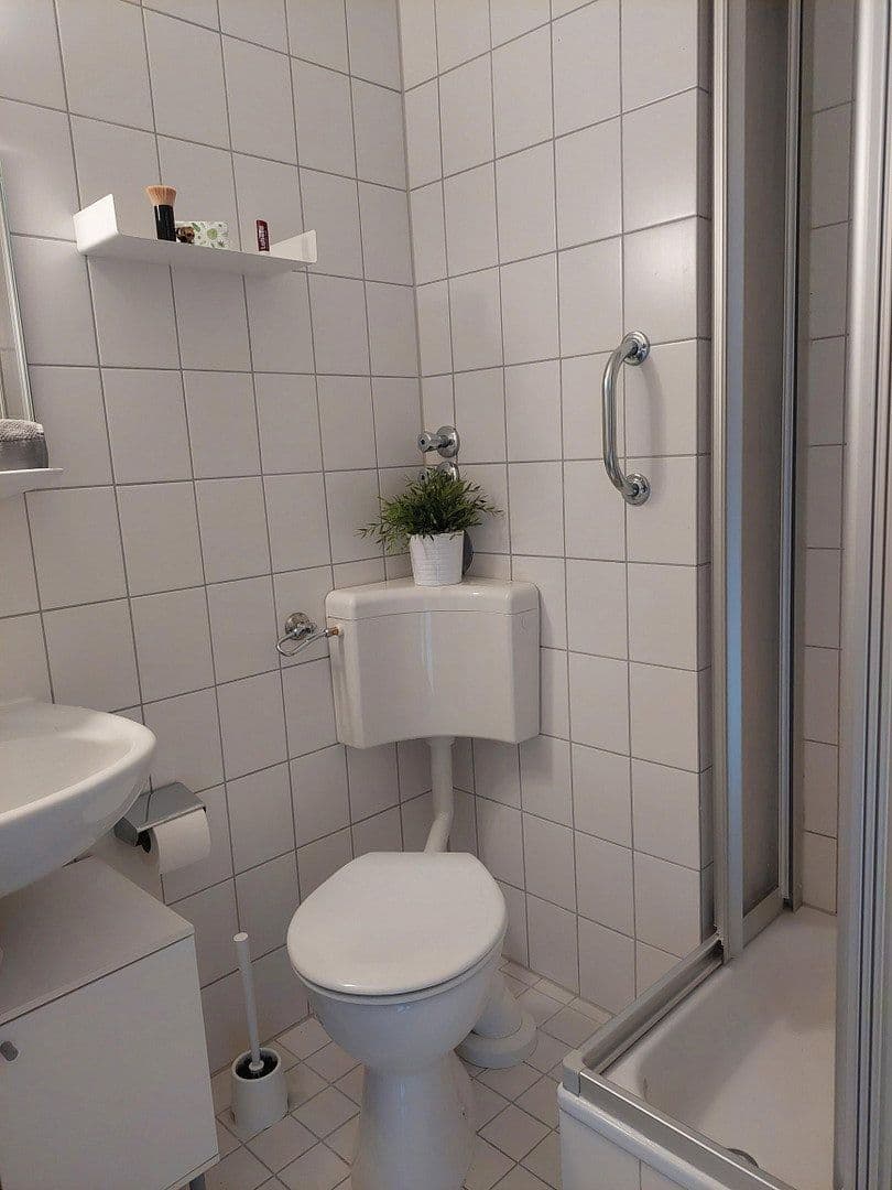 Prenájom bytu 1-izbový 31 m², Stuttgart, Bádensko-Wurttembersko Prenájom bytu 1-izbový 31 m², Stuttgart, Bádensko-Wurttembersko