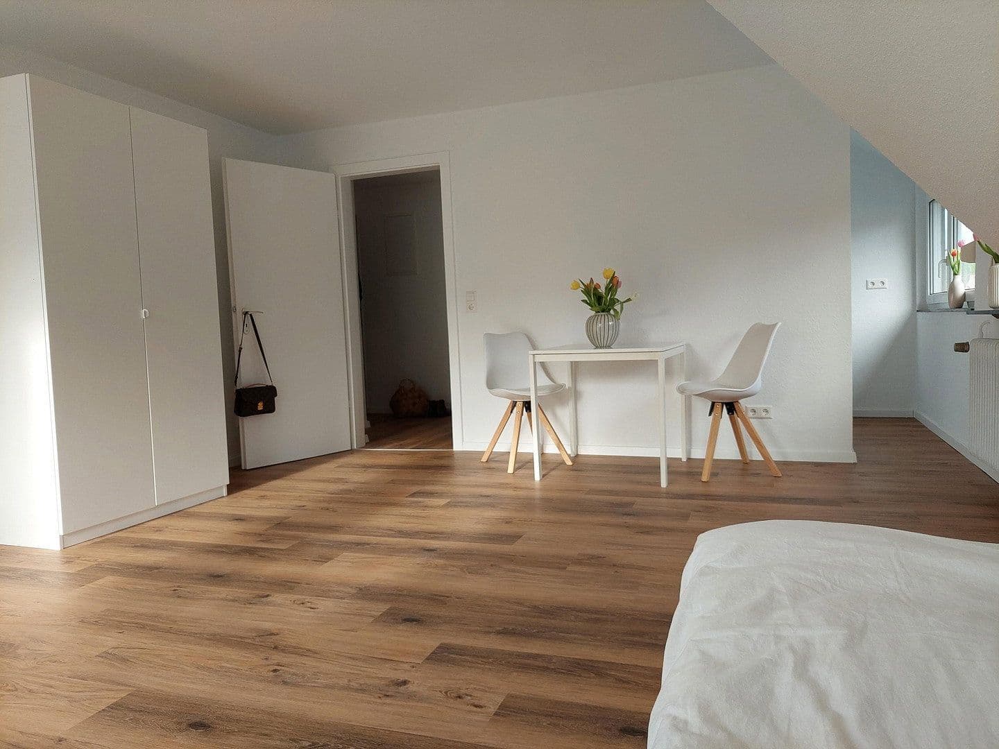Prenájom bytu 1-izbový 31 m², Stuttgart, Bádensko-Wurttembersko Prenájom bytu 1-izbový 31 m², Stuttgart, Bádensko-Wurttembersko