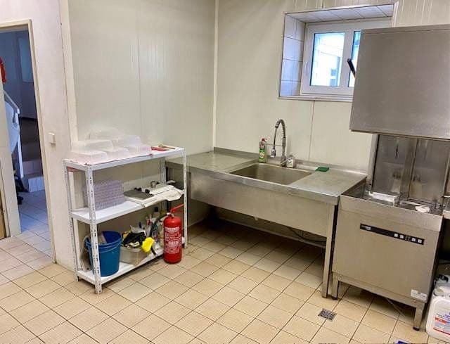 Predaj domu 900 m², pozemek 8.230 m², Luckau, Brandenbursko Predaj domu 900 m², pozemek 8.230 m², Luckau, Brandenbursko