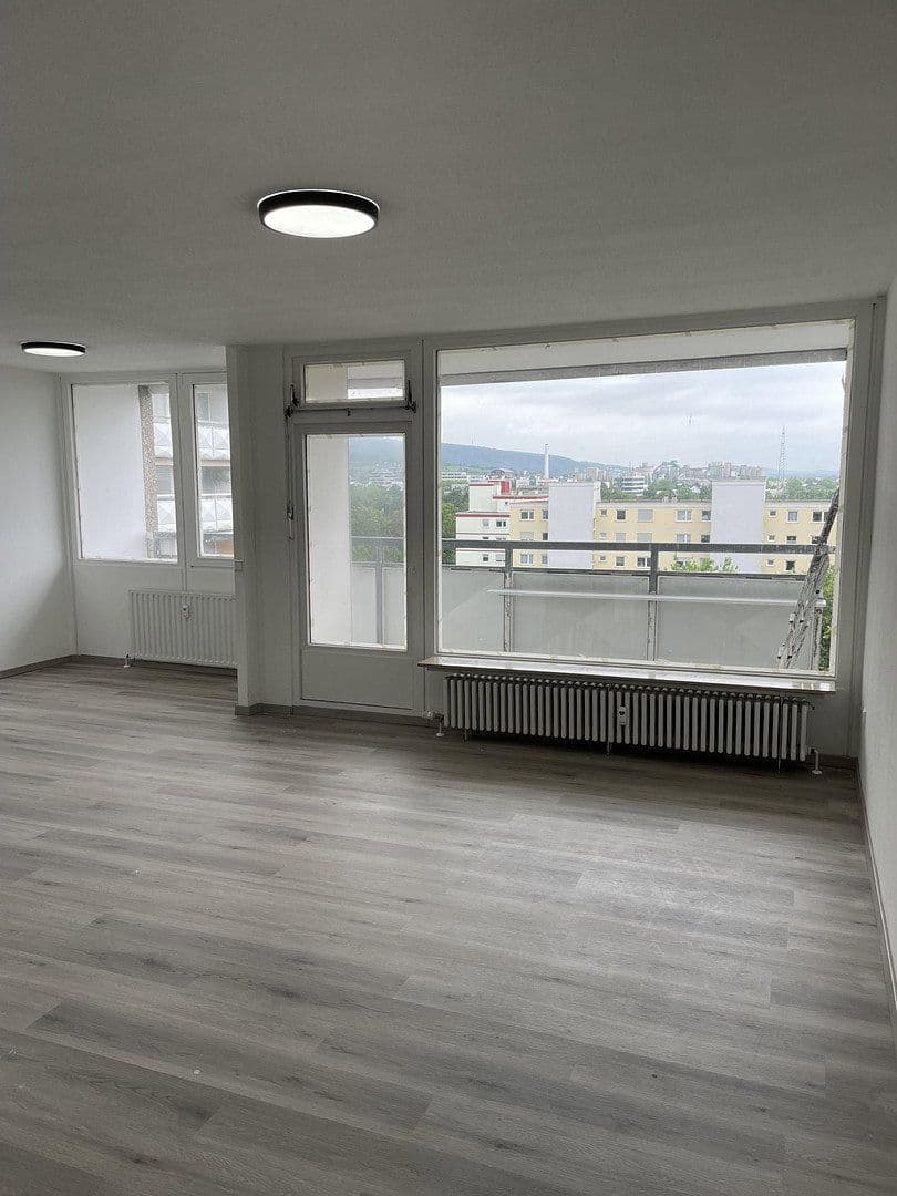 Prenájom bytu 1-izbový 56 m², Freiburger Straße 21, Heidelberg, Bádensko-Wurttembersko Prenájom bytu 1-izbový 56 m², Freiburger Straße 21, Heidelberg, Bádensko-Wurttembersko