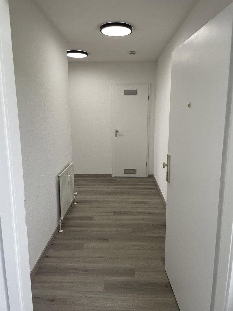 Prenájom bytu 1-izbový 56 m², Freiburger Straße 21, Heidelberg, Bádensko-Wurttembersko Prenájom bytu 1-izbový 56 m², Freiburger Straße 21, Heidelberg, Bádensko-Wurttembersko