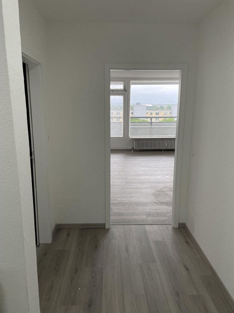 Prenájom bytu 1-izbový 56 m², Freiburger Straße 21, Heidelberg, Bádensko-Wurttembersko Prenájom bytu 1-izbový 56 m², Freiburger Straße 21, Heidelberg, Bádensko-Wurttembersko