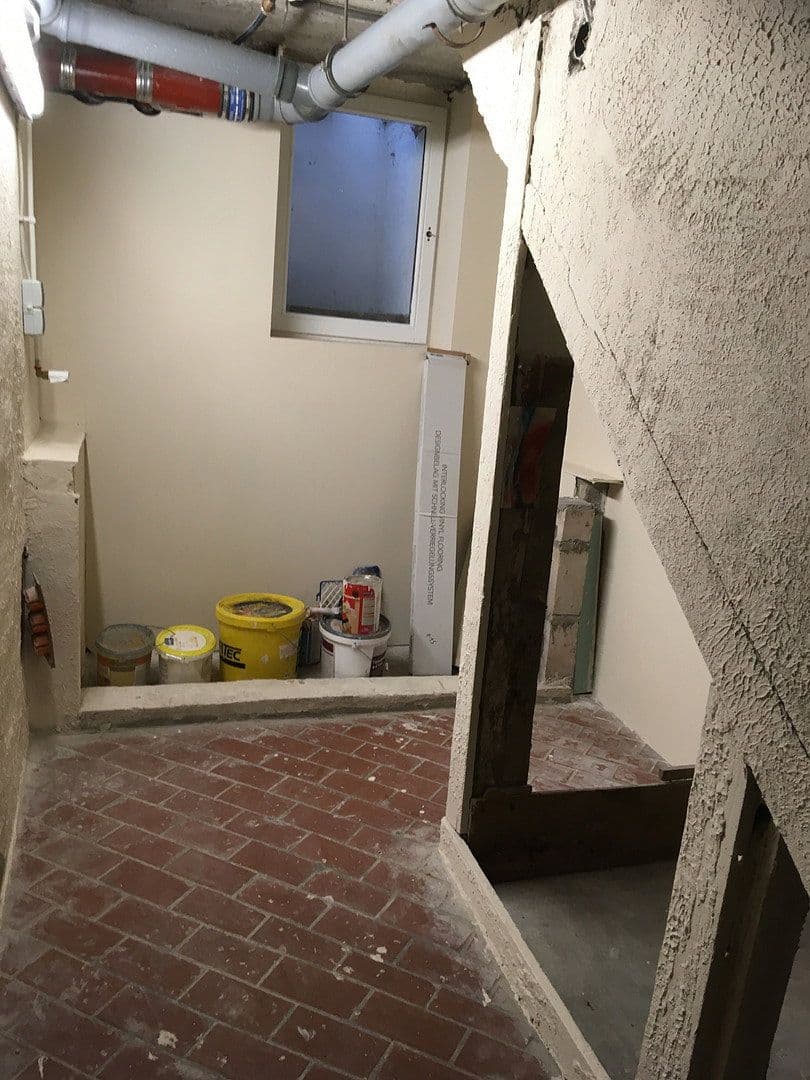 Prenájom bytu 3-izbový 50 m², Köln, Severné Porýnie - Westfálsko Prenájom bytu 3-izbový 50 m², Köln, Severné Porýnie - Westfálsko