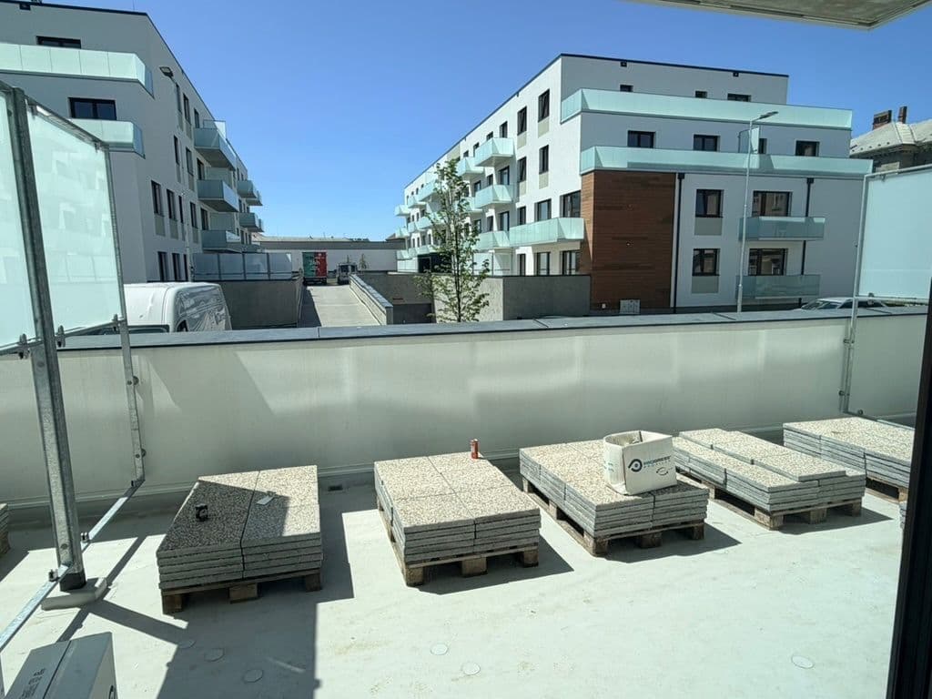 Prenájom bytu 2-izbový 44 m², Třída Jiřího Pelikána, Olomouc, Olomoucký kraj Prenájom bytu 2-izbový 44 m², Třída Jiřího Pelikána, Olomouc, Olomoucký kraj