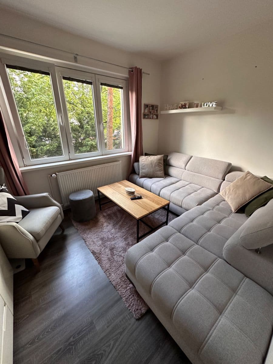 Prenájom bytu 2-izbový 64 m², Na Padesátém, Praha, Praha Prenájom bytu 2-izbový 64 m², Na Padesátém, Praha, Praha