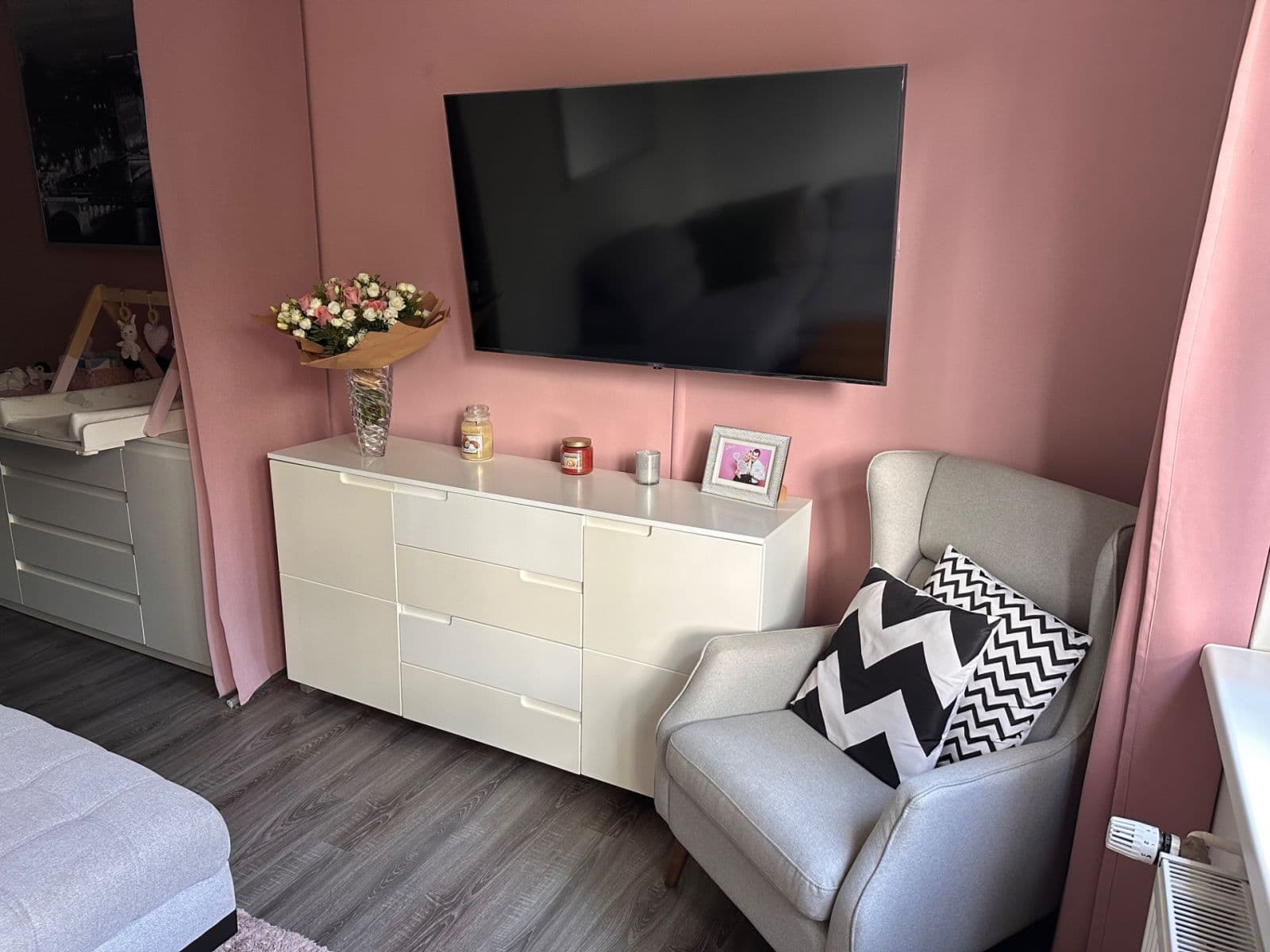 Prenájom bytu 2-izbový 64 m², Na Padesátém, Praha, Praha Prenájom bytu 2-izbový 64 m², Na Padesátém, Praha, Praha
