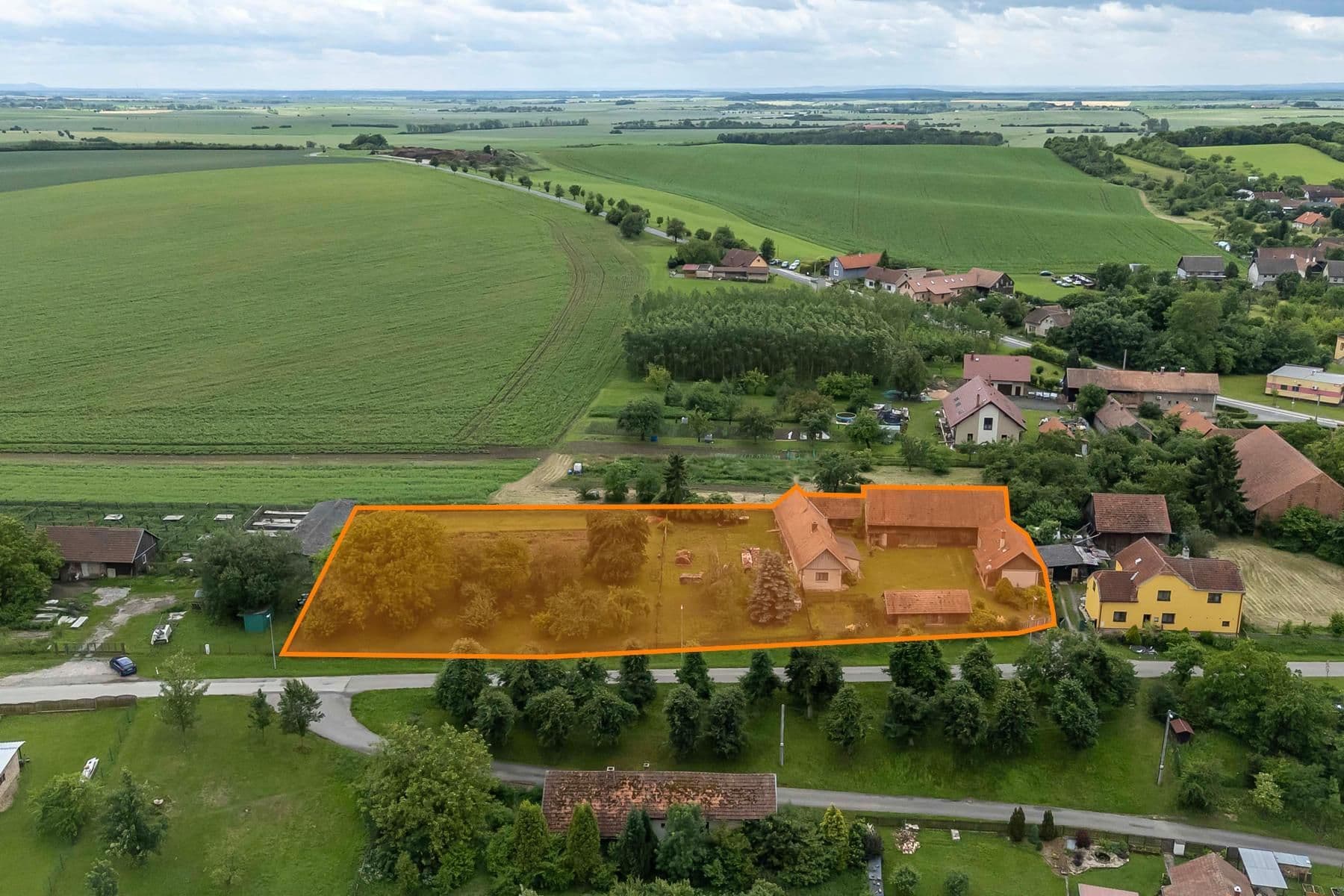 Predaj domu 196 m², pozemek 3.601 m², Běchary, Královéhradecký kraj Predaj domu 196 m², pozemek 3.601 m², Běchary, Královéhradecký kraj
