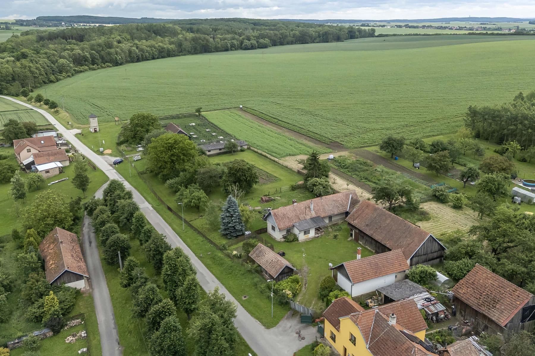 Predaj domu 196 m², pozemek 3.601 m², Běchary, Královéhradecký kraj Predaj domu 196 m², pozemek 3.601 m², Běchary, Královéhradecký kraj