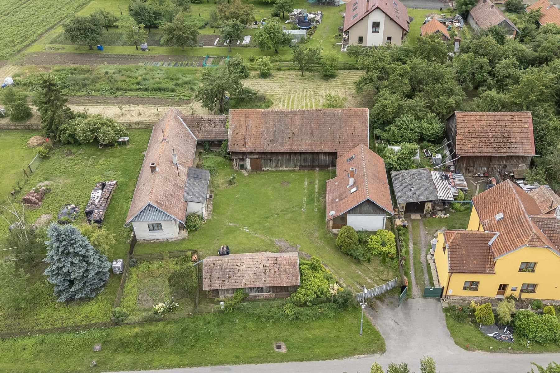Predaj domu 196 m², pozemek 3.601 m², Běchary, Královéhradecký kraj Predaj domu 196 m², pozemek 3.601 m², Běchary, Královéhradecký kraj