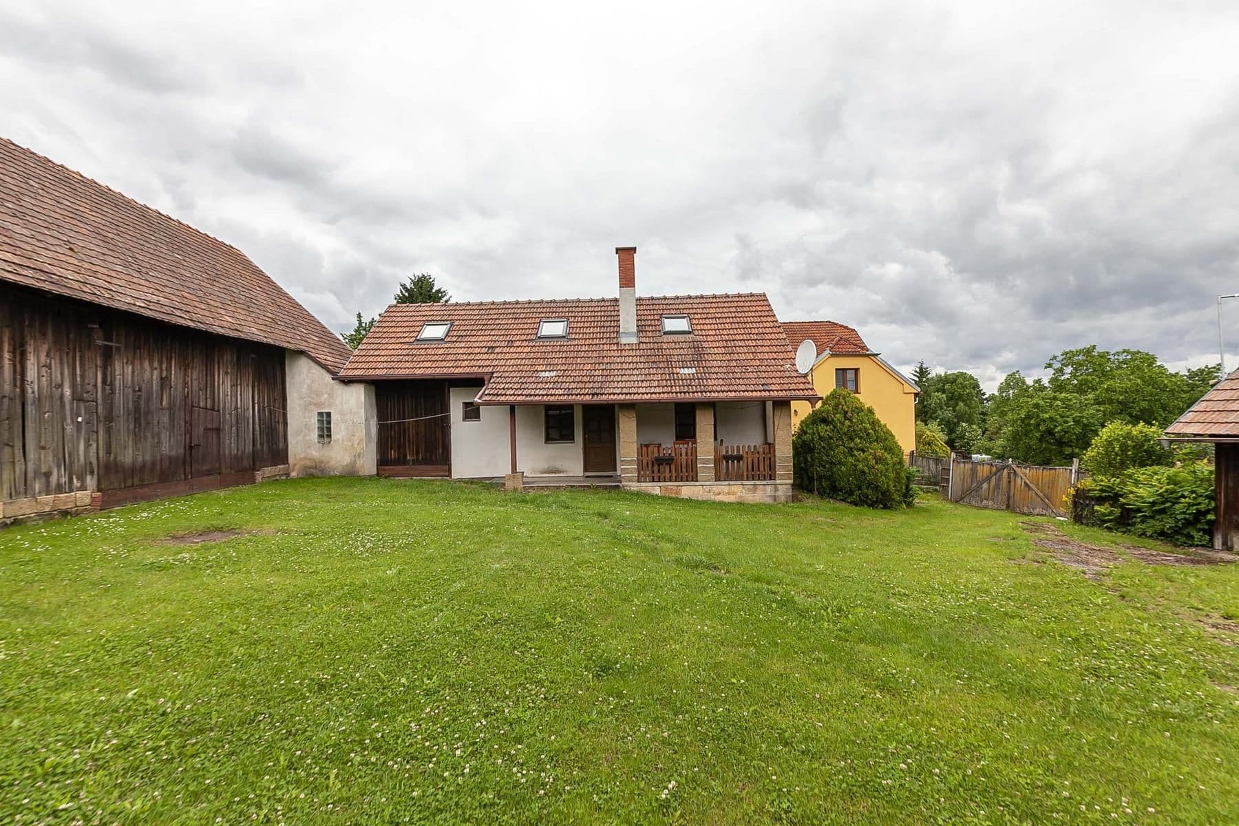 Predaj domu 196 m², pozemek 3.601 m², Běchary, Královéhradecký kraj Predaj domu 196 m², pozemek 3.601 m², Běchary, Královéhradecký kraj