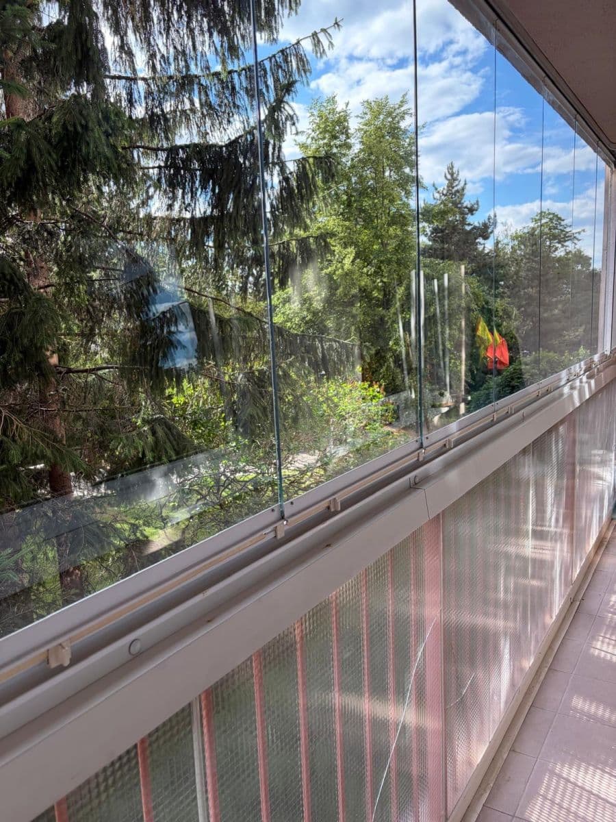Prenájom bytu 2-izbový 44 m², Plickova, Praha, Praha Prenájom bytu 2-izbový 44 m², Plickova, Praha, Praha