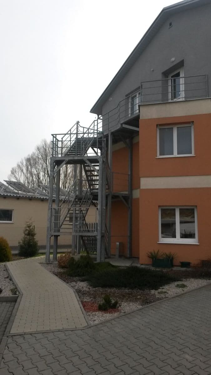 Prenájom bytu 1-izbový 28 m², Řepná, Plzeň, Plzeňský kraj Prenájom bytu 1-izbový 28 m², Řepná, Plzeň, Plzeňský kraj