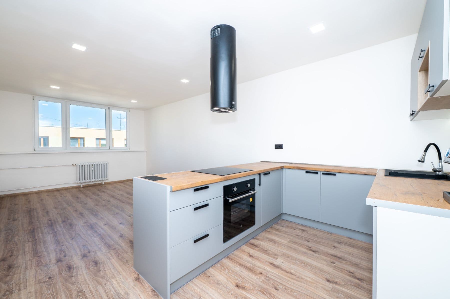 Predaj bytu 3-izbový 74 m², Pionýrů, Frýdek-Místek, Moravskoslezský kraj Predaj bytu 3-izbový 74 m², Pionýrů, Frýdek-Místek, Moravskoslezský kraj