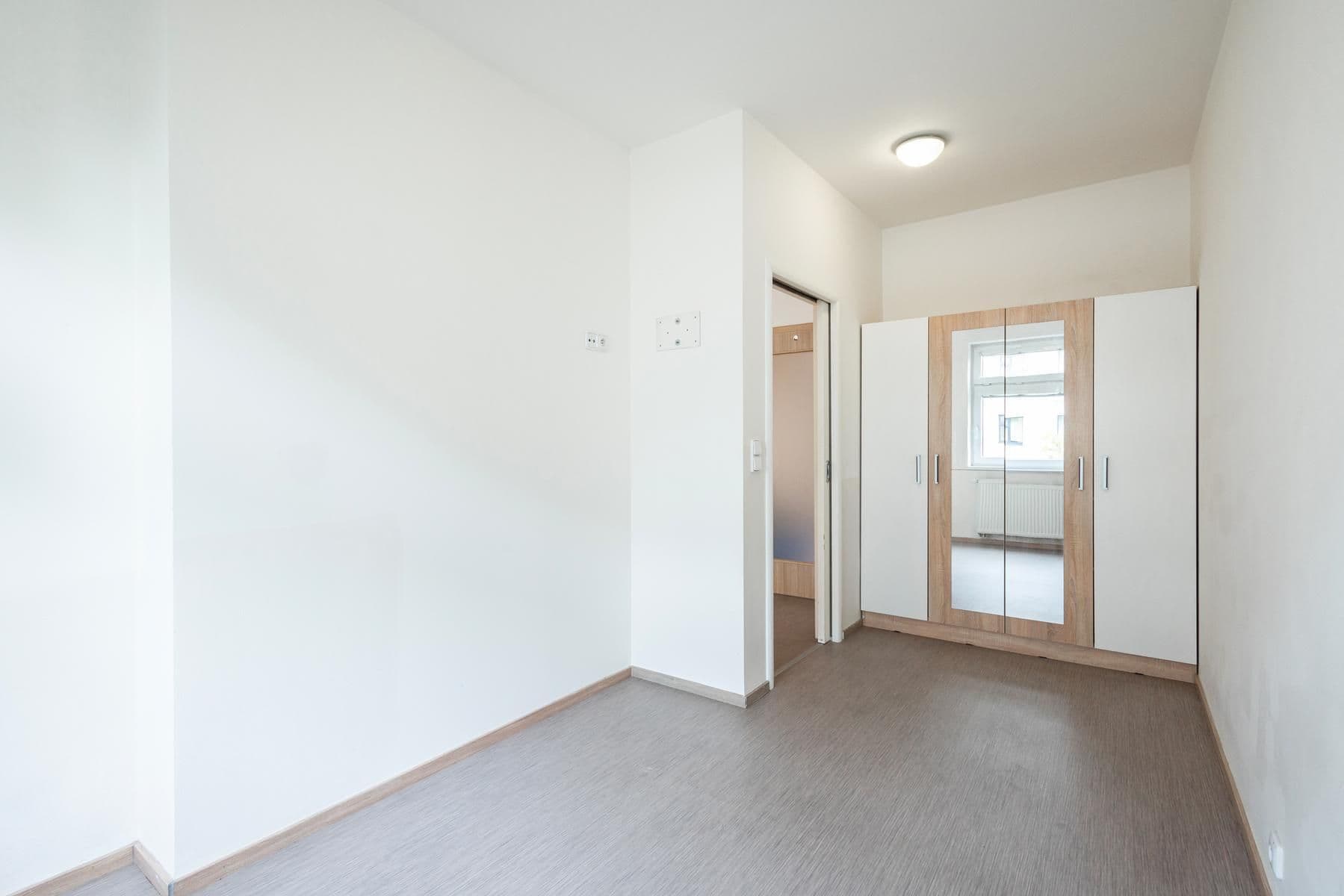 Predaj bytu 2-izbový 35 m², Jindřicha Bubeníčka, Praha, Praha Predaj bytu 2-izbový 35 m², Jindřicha Bubeníčka, Praha, Praha