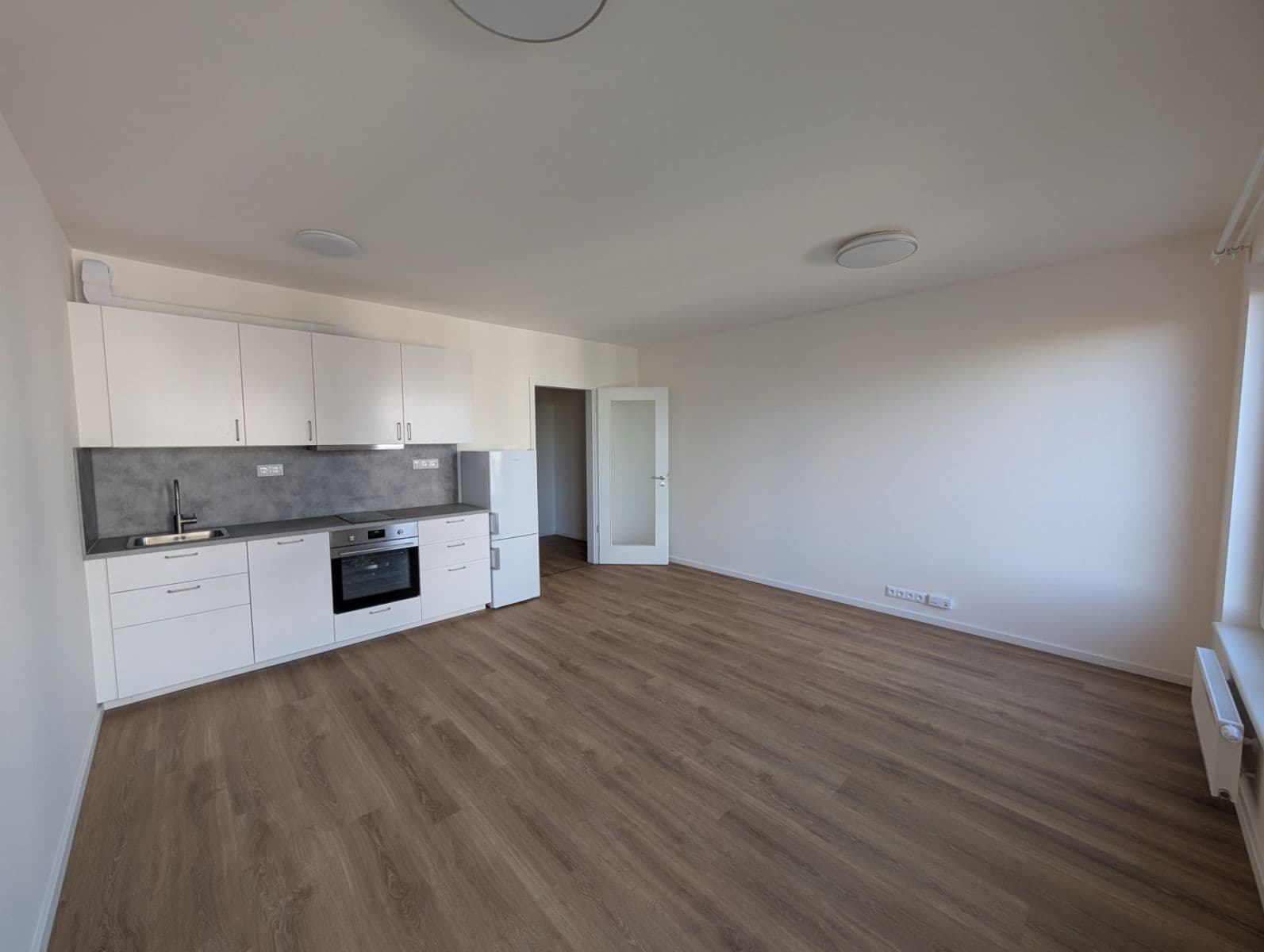 Prenájom bytu 1-izbový 33 m², Divíškové, Praha, Praha Prenájom bytu 1-izbový 33 m², Divíškové, Praha, Praha